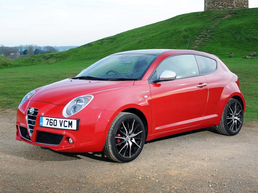 Alfa Romeo MiTo Sportiva 2013 года  (UK) (фото 20 из 27)